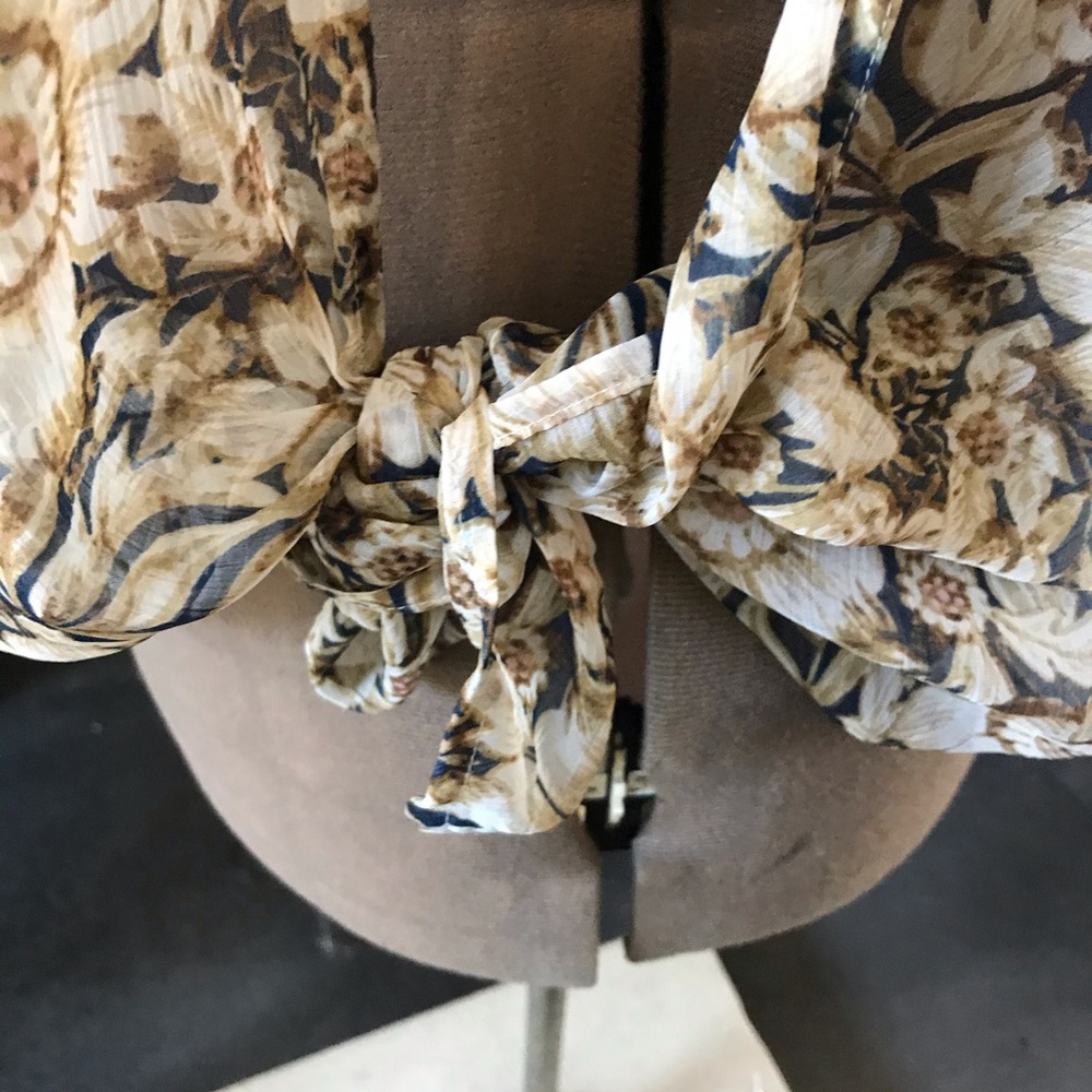 American Eagle blouse - Picture 4 of 6